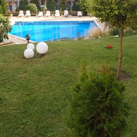 Апартаменти La Terrace Sea View *
