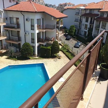 Апартаменти La Terrace Sea View *